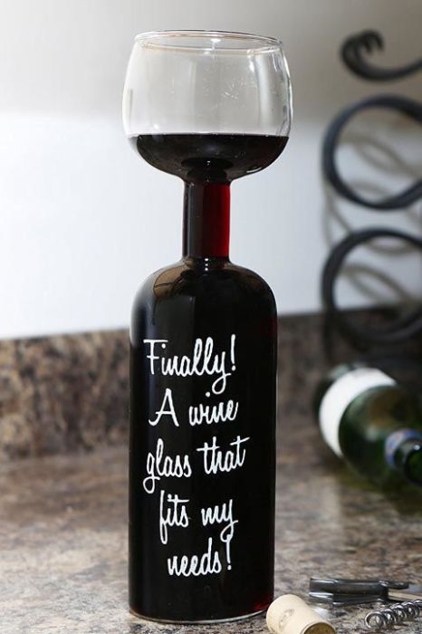 Уникальный бокал-бутылка для тех, кто никогда не оставляет ни капли на потом.