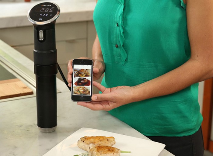 Anova Precision Cooker – электронный помощник на кухне с управление iPhone