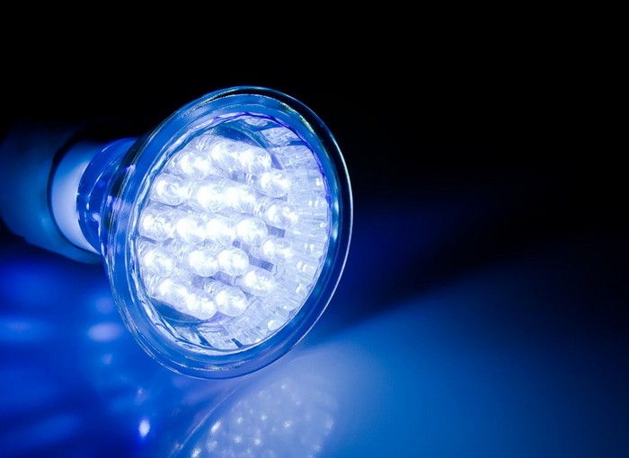 Li-Fi - лампочки, которые передают информацию через свет