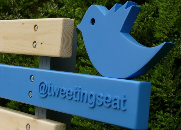 TweetingSeat – лавочка с собственным аккаунтом в сети Twitter
