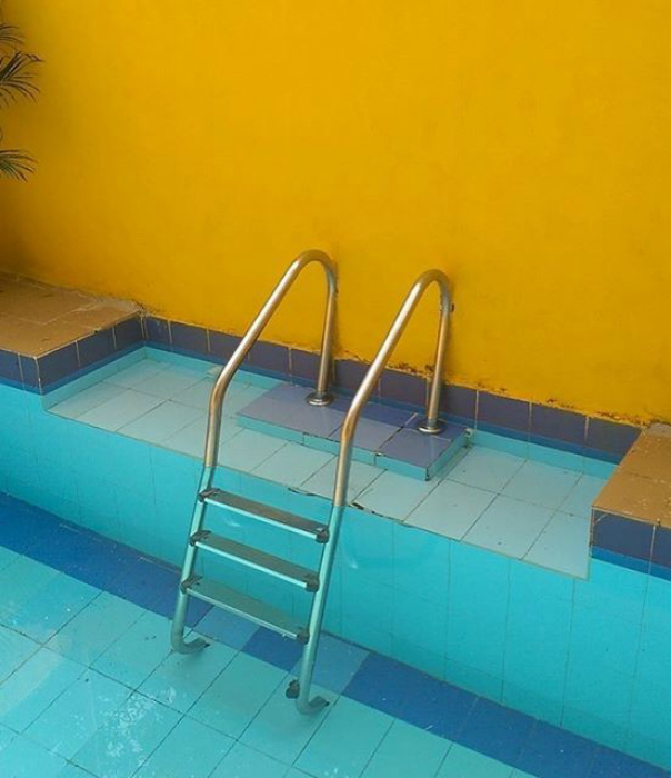 Лестница для бассейн.