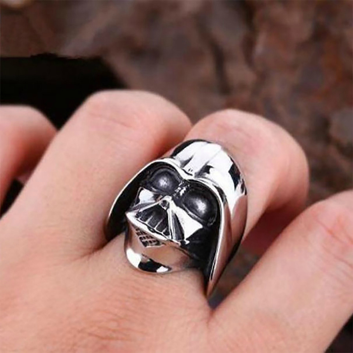 Объемное кольцо с изображением центрального персонажа «Звездных воин».