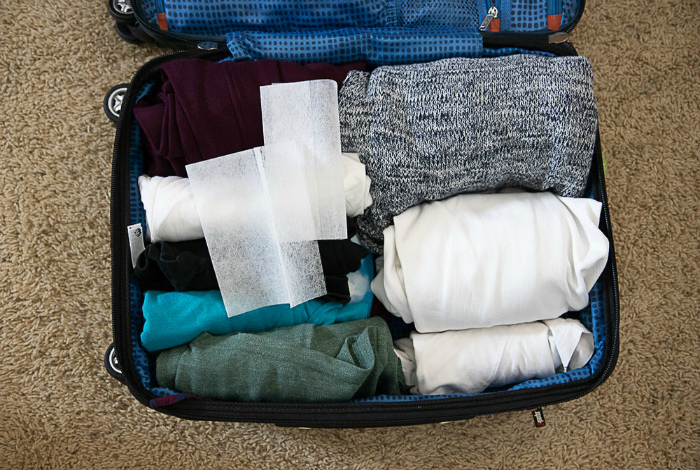 Сохранить свежесть внутри чемодана. | Фото: Adventure.