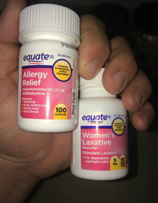 Таблетки от аллергии и слабительное.