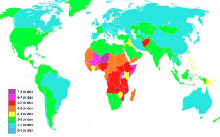 Карта, демонстрирующая средне-статистическое количество детей на семью в разных странах мира.