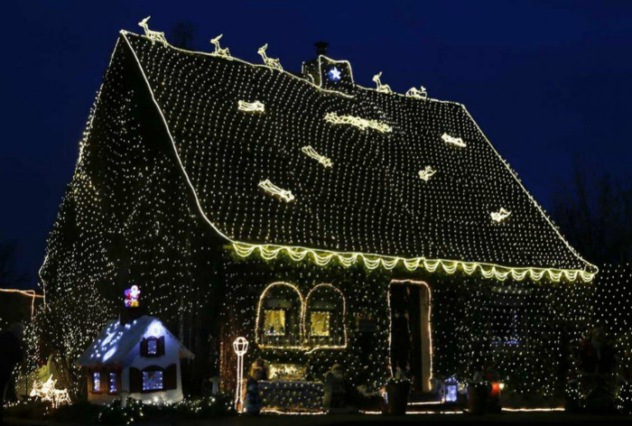 Рождественское убранство одного из домов Столберга, Германия.