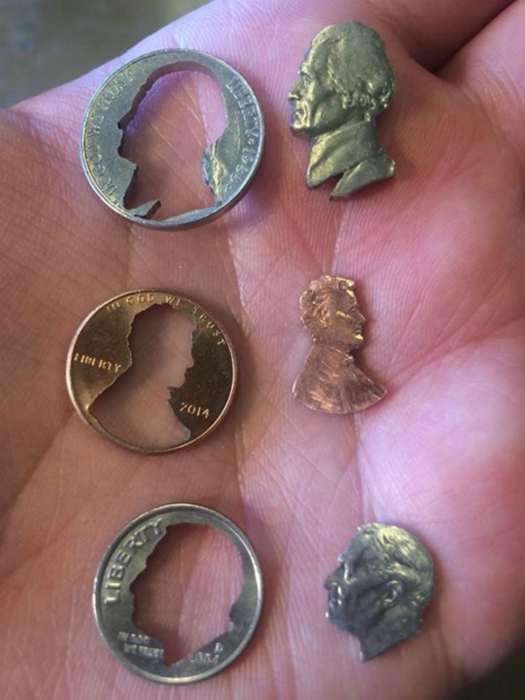 Силуэты, вырезанные из монет.