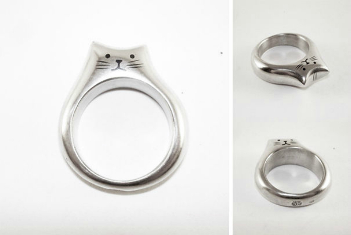Оригинальное кольцо с кошачьей мордой.