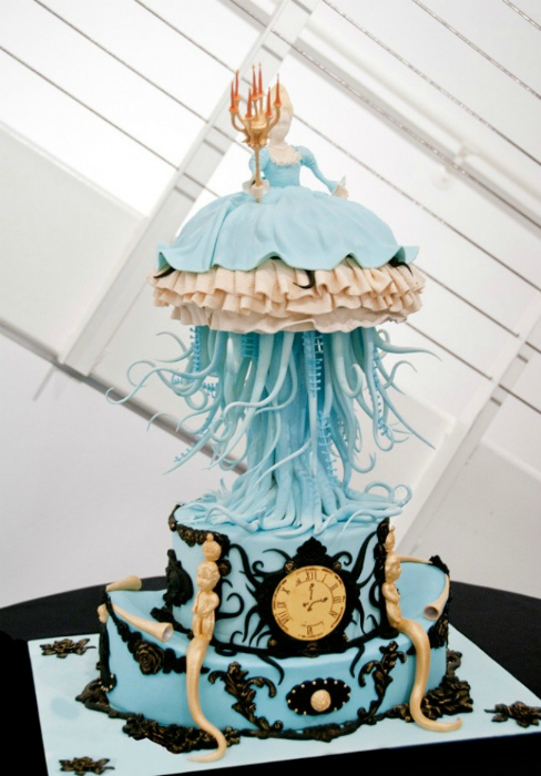 Большой торт с медузой - царицей морского дна.