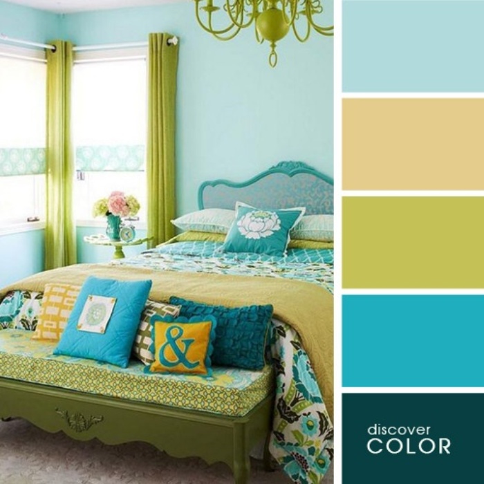 Все оттенки голубого и зеленого отлично подойдут для спальни так, как они обладают успокаивающими и расслабляющими свойствами.