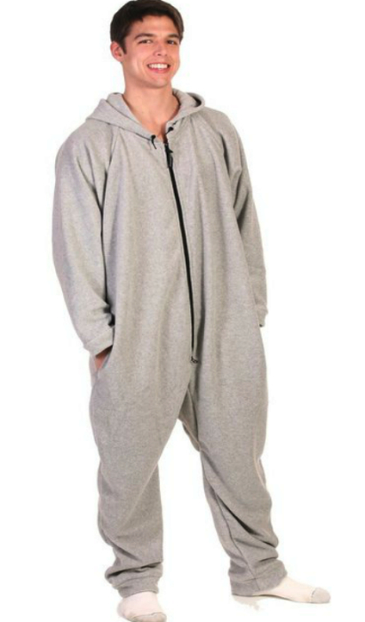Теплая и удобная мужская пижама-комбинезон.