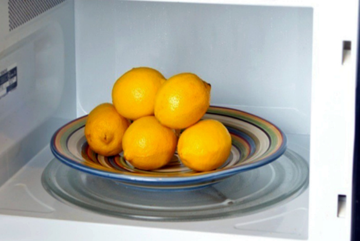 Выжать максимум из лимонов. | Фото: zmiya.com.ua.