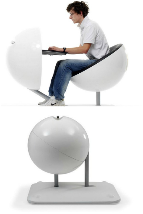 Рабочий стол и стул в стиле Hi-tech.