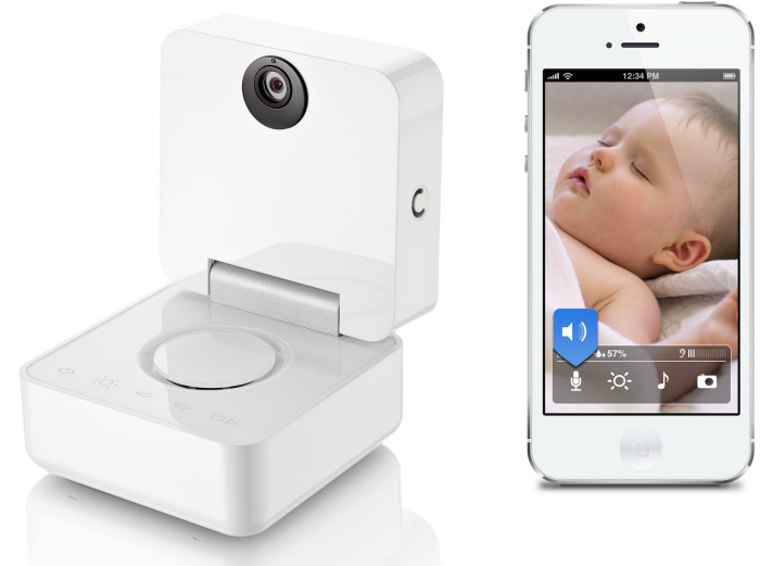 Портативная камера, которая подключается к IPhone посредством сети Wi-Fi и транслирует изображение ребенка на экран телефона.