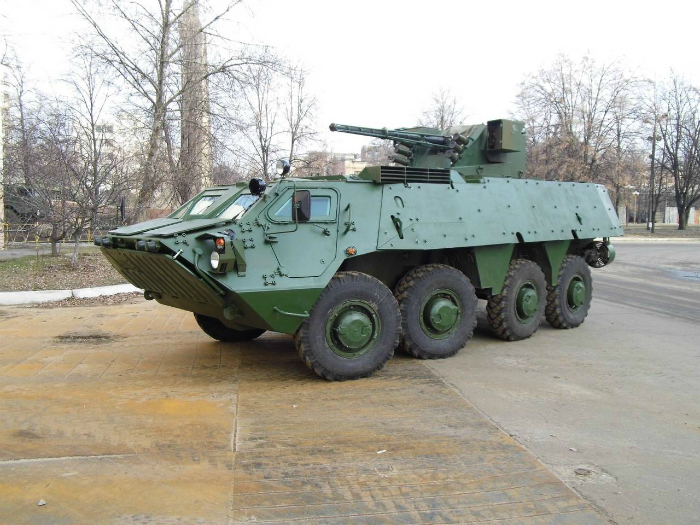 Функциональный украинский бронетранспортер под названием - БТР-4.