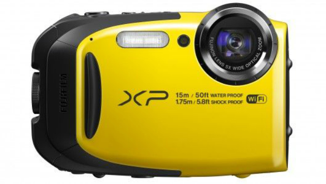 Камера FinePix XP80, может находиться под водой на глубине до 15 метров, выдерживает падение с высоты до 1,75 м, безотказно работает при температурах до –10°.
