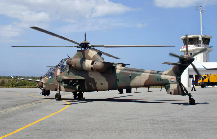 Южноафриканский ударный вертолет под названием - Denel AH-2 Rooivalk.