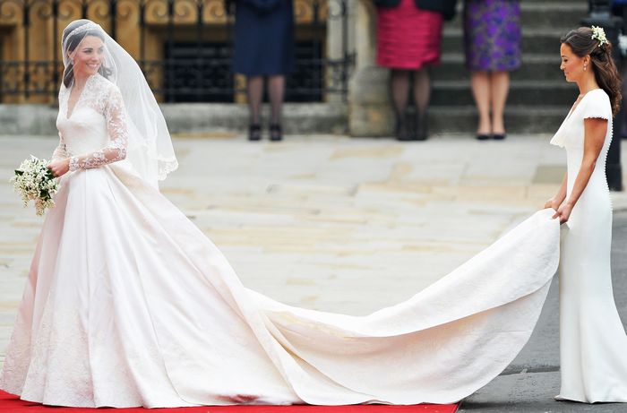 Самые дорогие платья в истории современной свадебной моды