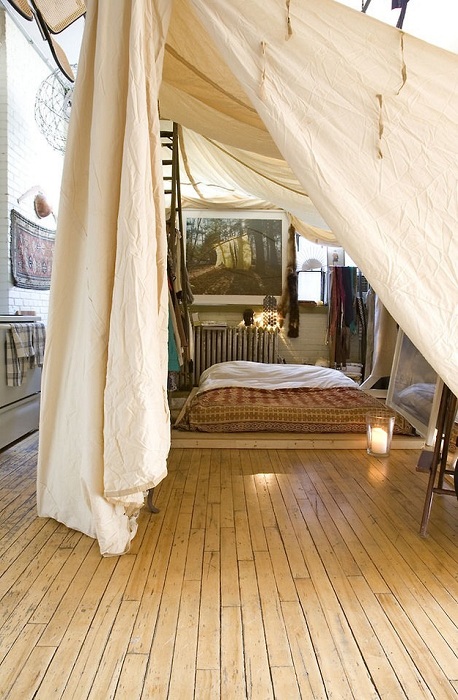 Красивый и необычный интерьер спальни, что понравится и создаст домашний уют.
