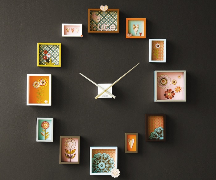 Симпатичный вариант создать часы с картинок небольшого формата.