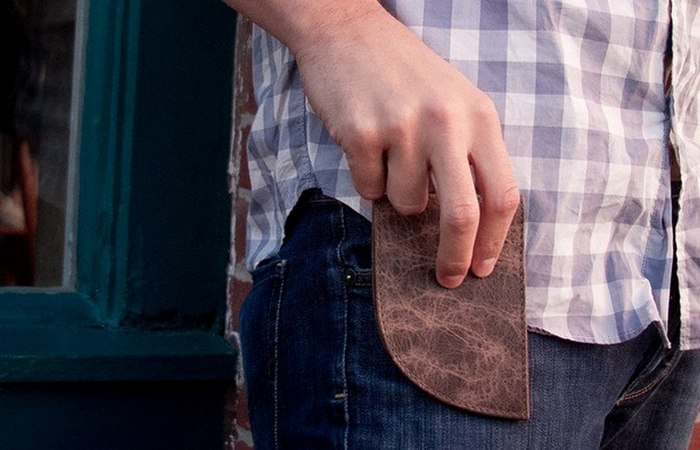 Мужской кошелек Front Pocket Wallet от Rogue Industries.