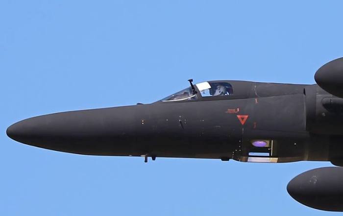 Линзы крутой фотокамеры, установленной на самолете-разведчике Lockheed U-2. | Фото: theaviationist.com.