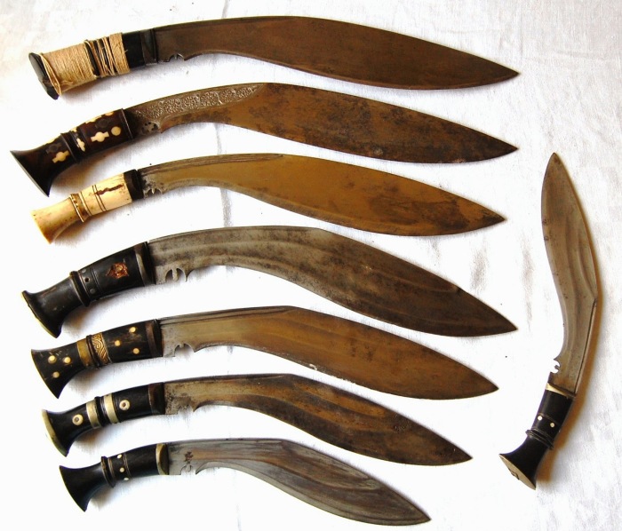 Традиционные непальские ножи кукри. | Фото: pikabu.ru.