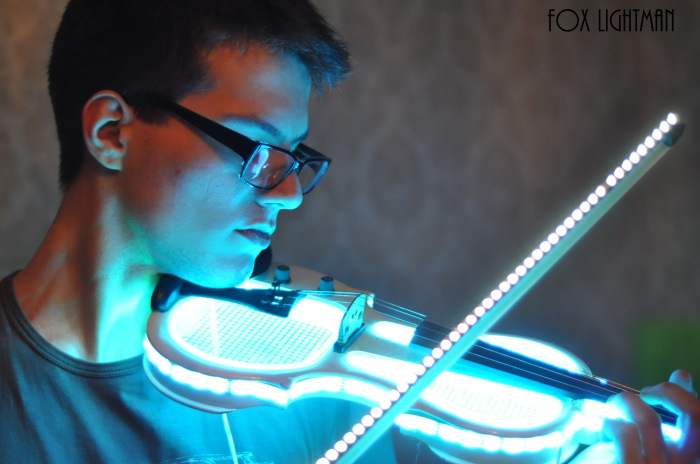 Световая скрипка от студии Fox Lightman's Lights