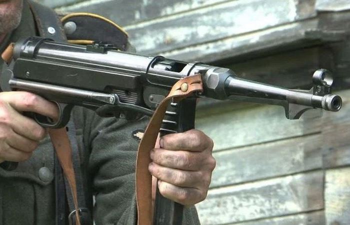 В чем заключался главный недостаток немецкого пистолета-пулемета MP-40