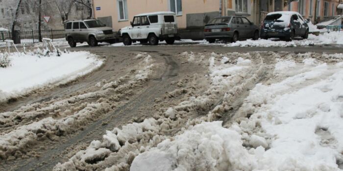 Грязный снег - популярная проблема. /Фото: m.ura.news.