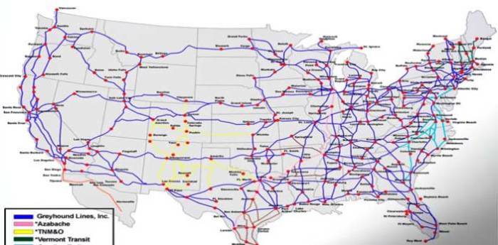 Много дорог построено в Америке.