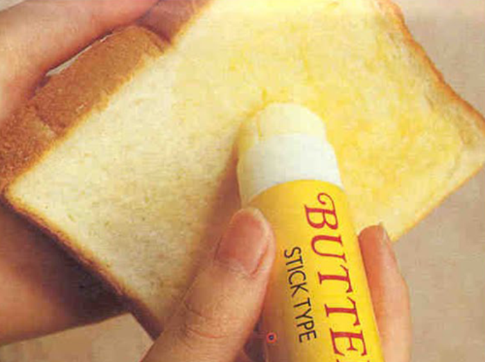 Масло в карандаше для бутерброда.