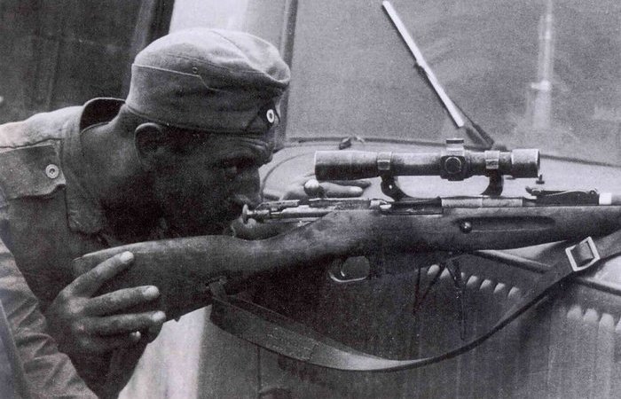 Почему самый результативный снайпер вермахта пользовался советской винтовкой Мосина
