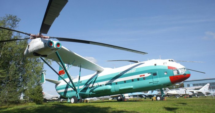 Огромный советский вертолет, который еще долго не будет знать равных себе. /Фото: popmech.ru.