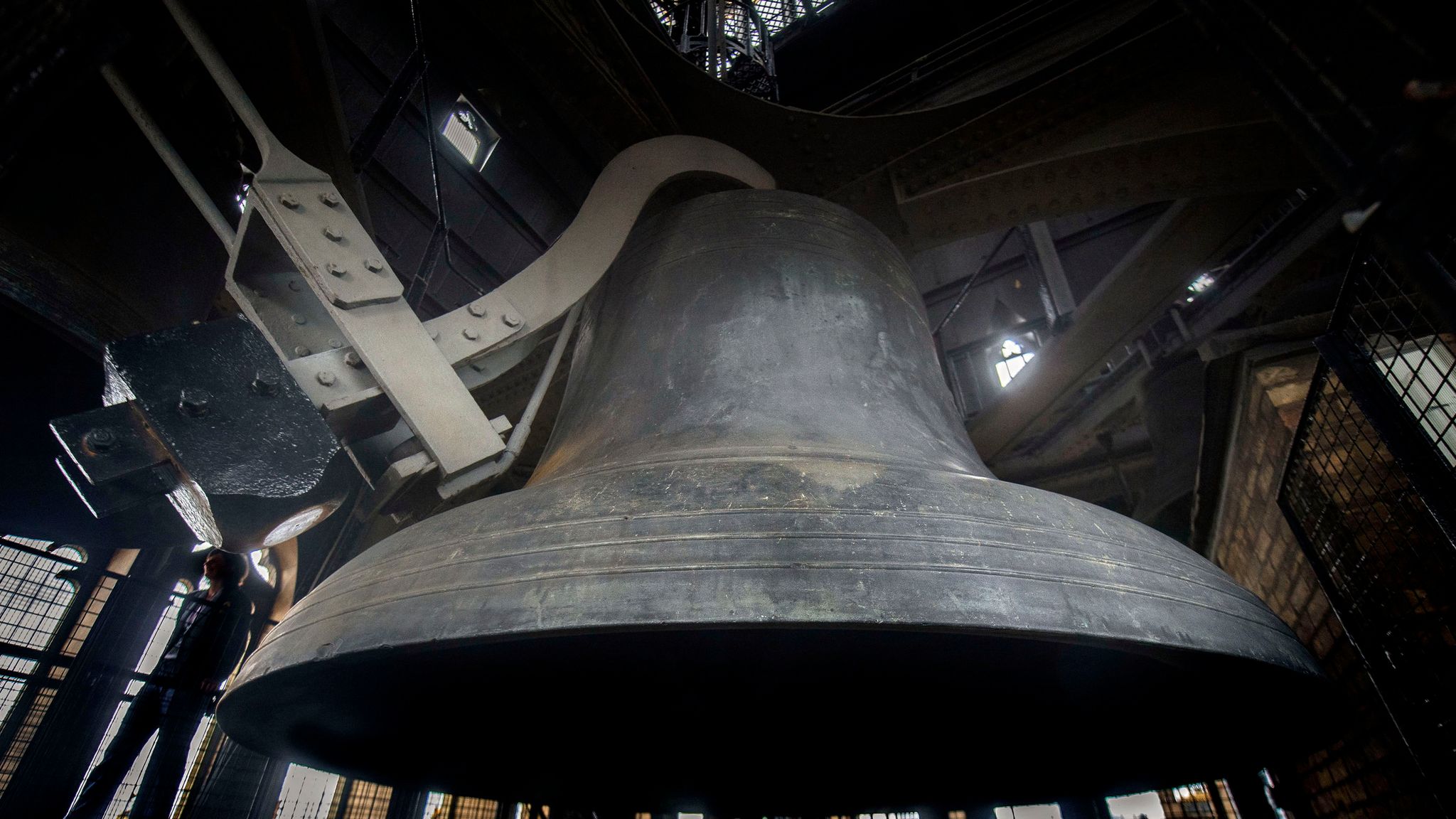 На самом еле название Биг-Бен принадлежит колоколу.