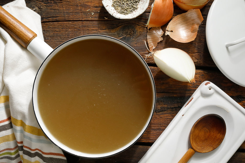 Также можно использовать бульон для приготволения пюре и других блюд, где нужно сливочное масло. \ Фото: static01.nyt.com. Также можно использовать бульон для приготволения пюре и других блюд, где нужно сливочное масло. \ Фото: static01.nyt.com.