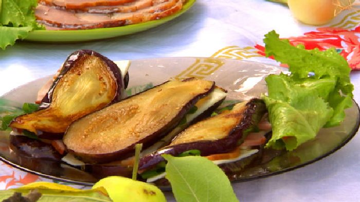 Сендвичи из баклажанов. \ Фото: nastroenie.tv.