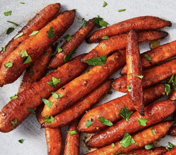 Запечённая морковь в медовом соусе. \ Фото: twitter.com.