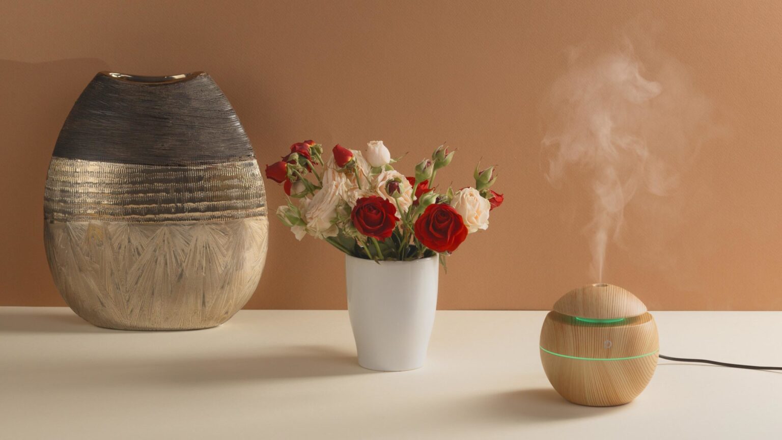 Даже самый скромный увлажнитель воздуха способен улучшить ситуацию. \ Фото: rosprintex.ru. Даже самый скромный увлажнитель воздуха способен улучшить ситуацию. \ Фото: rosprintex.ru.