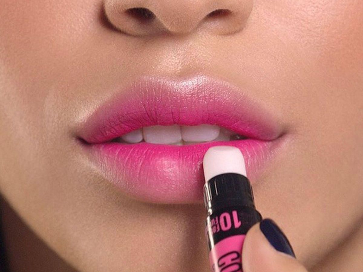 Градиент в розовом цвете.