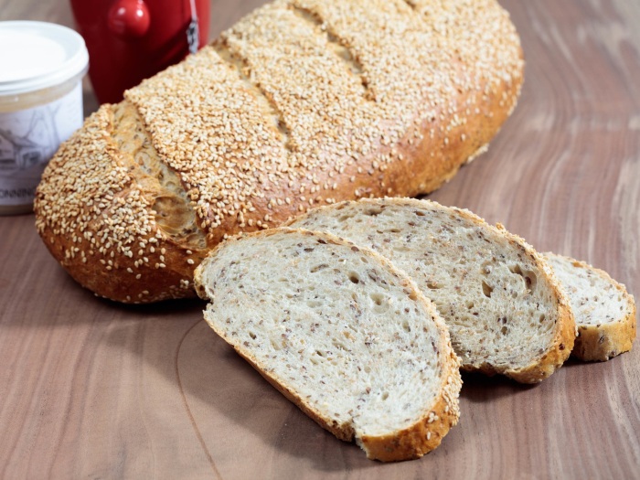 Зерновой хлеб. \ Фото: images.squarespace-cdn.com.