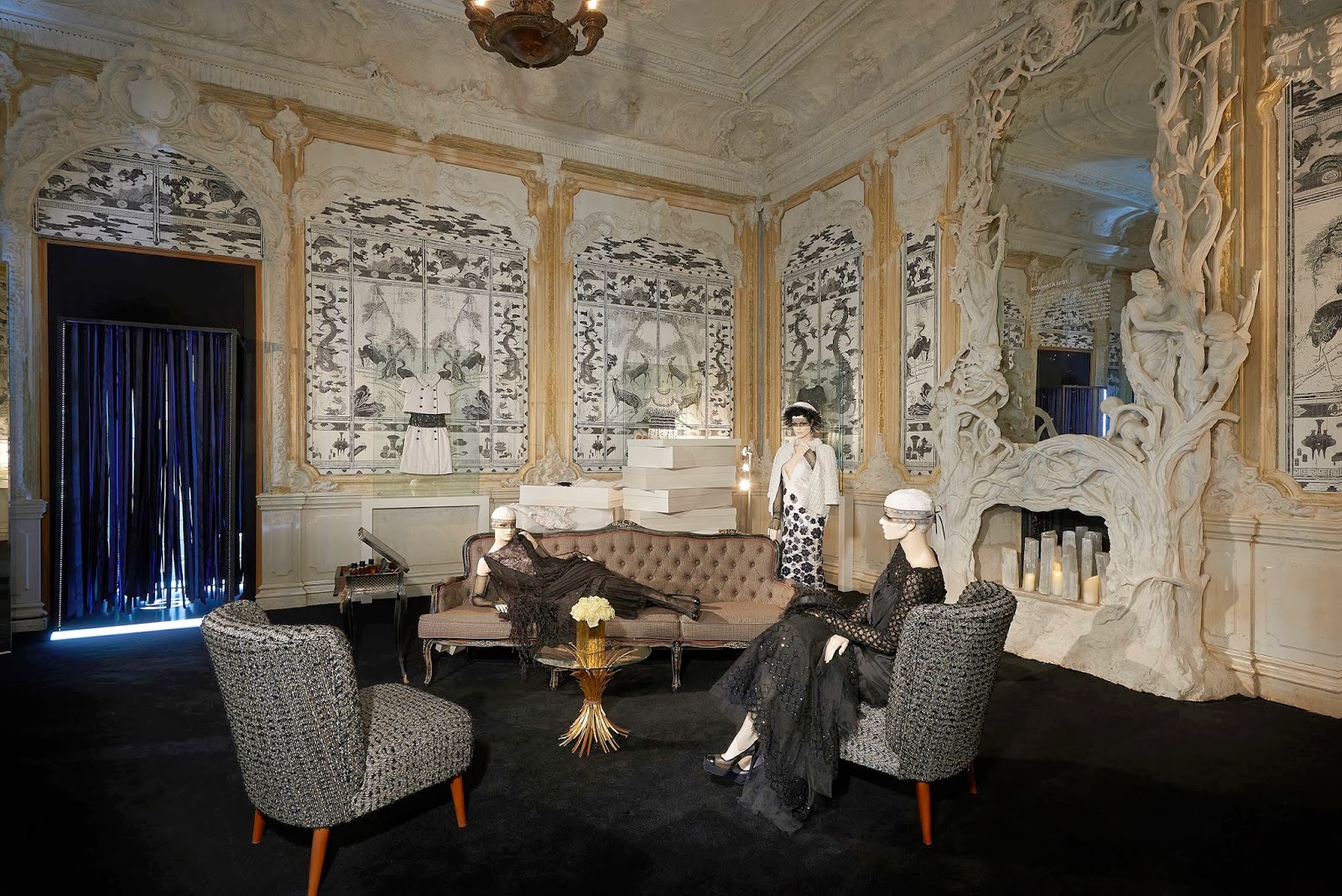 Интерьер усадьбы.