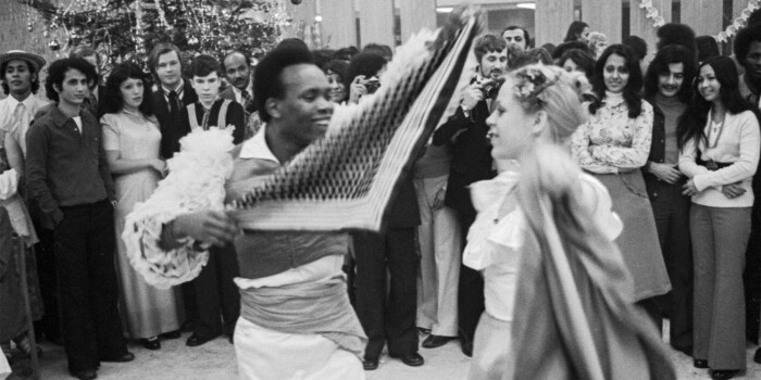 В Советском Союзе брак с иностранцем осуждался и карался законом.