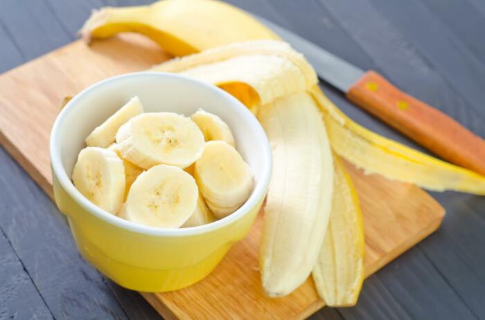 Бананы - альтернативный источник сахара. \ Фото: cdn-prod.medicalnewstoday.com.
