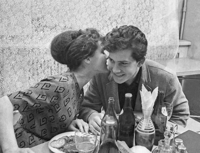 Травля была только в адрес женщин, мужчин общество оправдывало и отчасти поощряло. \ Фото: static.life.ru.