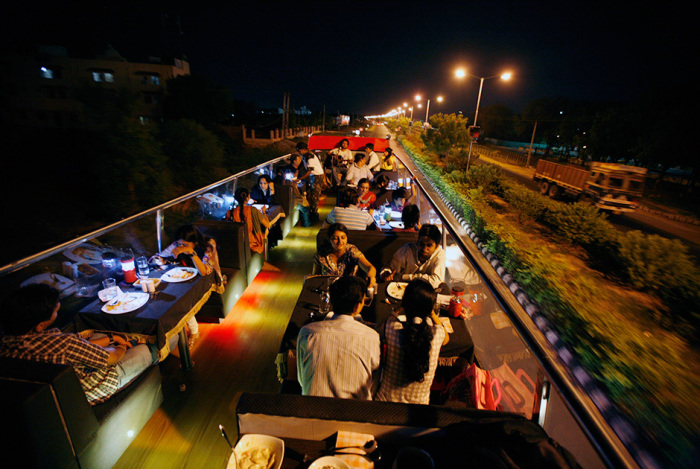 Передвижной ресторан в Индии. Передвижной ресторан в Индии.