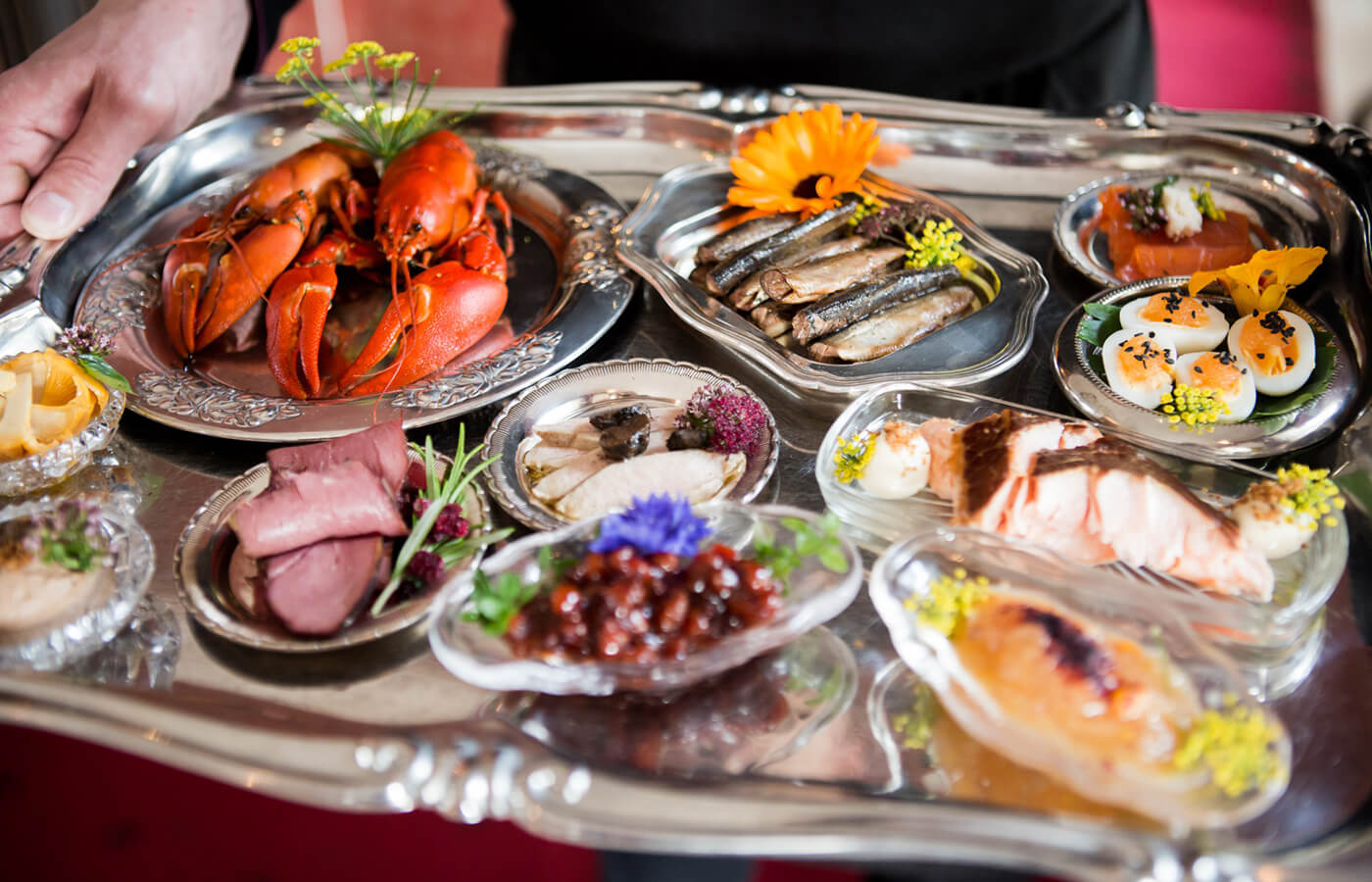 Финская кухня богата на морепродукты и мясо.