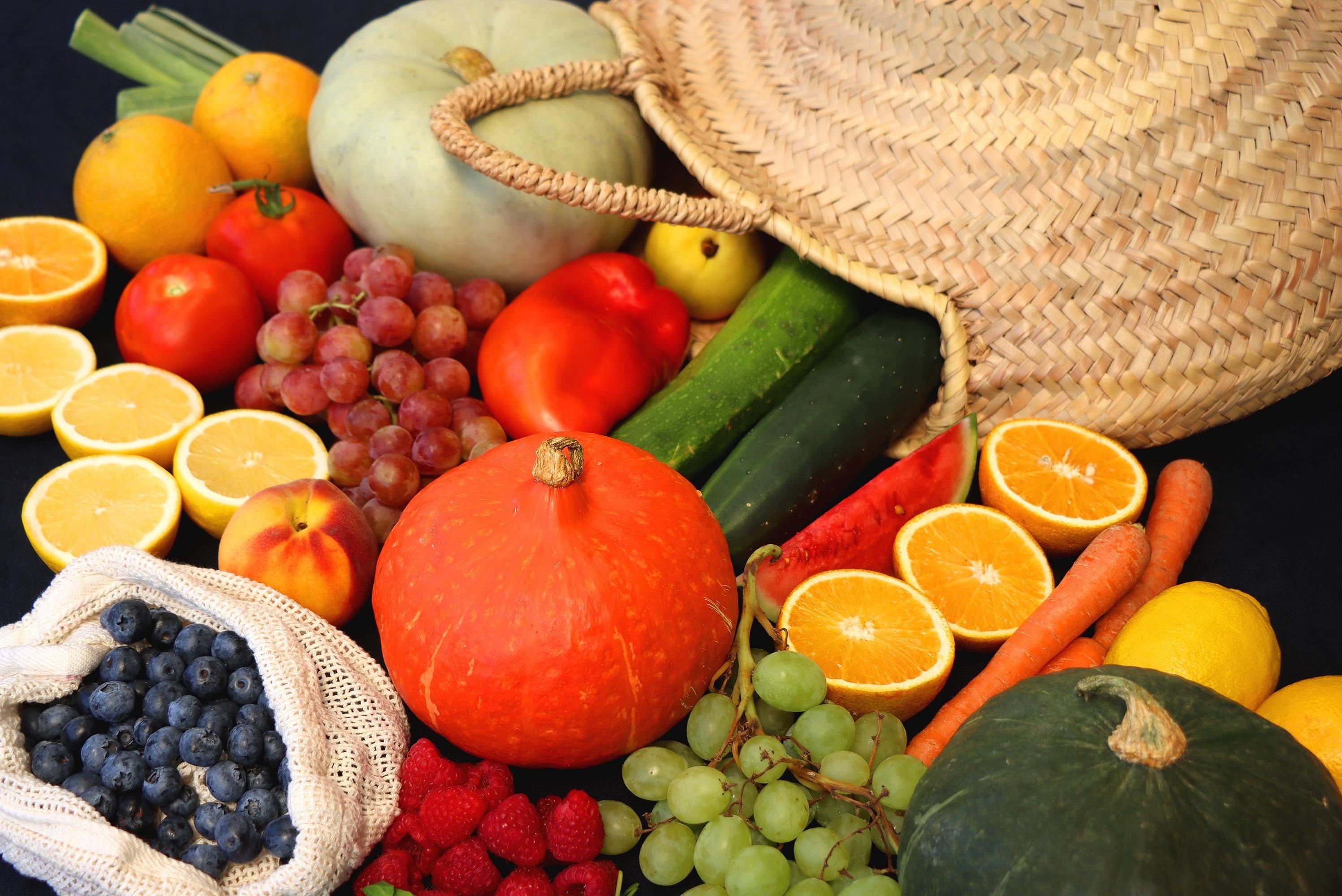 Регулярное употребление фруктов и овощей уменьшает потребление количества жидкости.