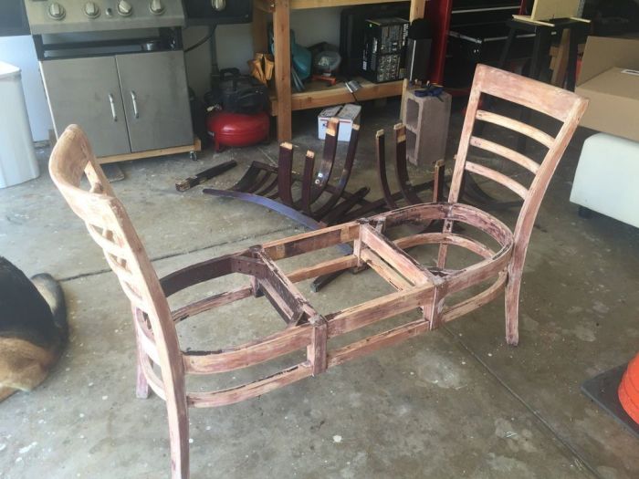 Доступные способы обновить старые стулья
