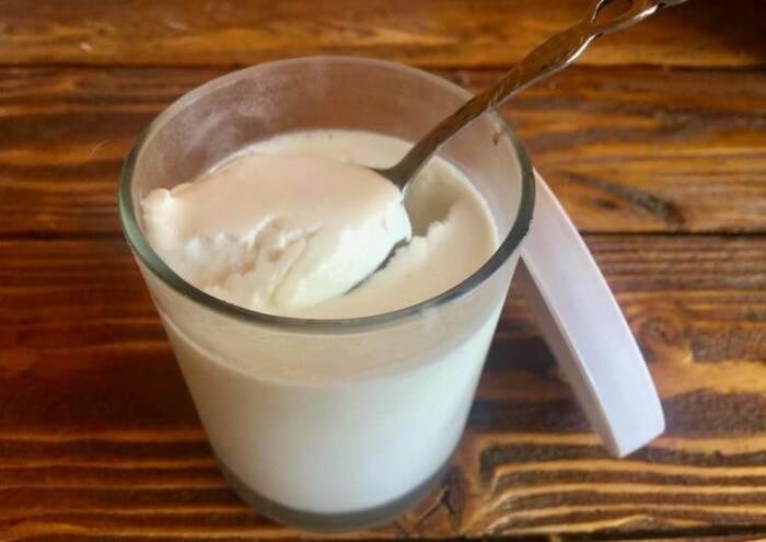 Молочные продукты больше всего подвержены появлению плесени. /Фото: img-global.cpcdn.com